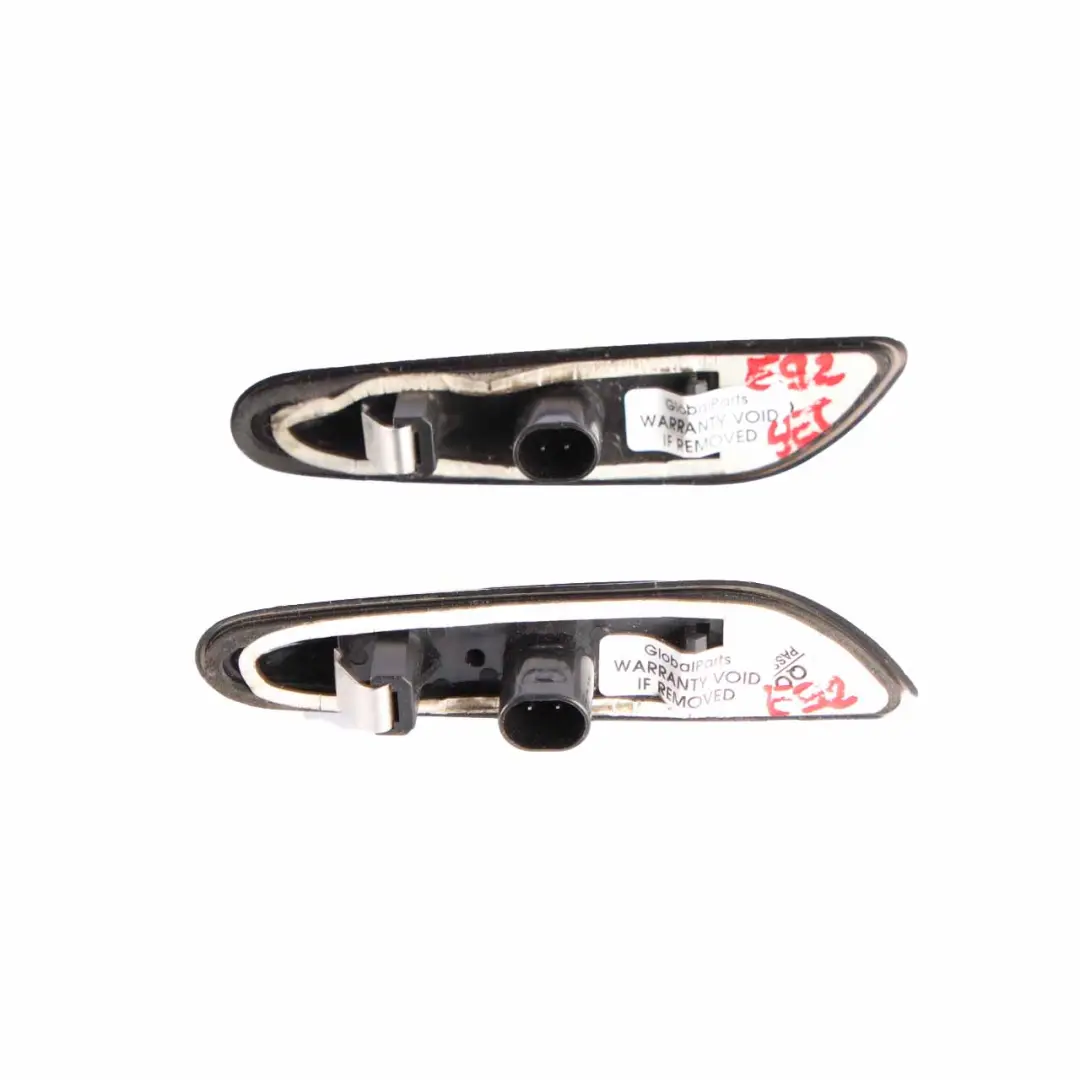 Indicatore Di Direzione Aggiuntivo Sinistro Destro Set per BMW E81 E87 E90 E92 con numero di parte 6932998 BMW E81 E87 E90 E92 Indicatore Di Direzione Aggiuntivo Sinistro Destro Set - SKU E87-E90-Indicator-Set - Numero di parte 6932998