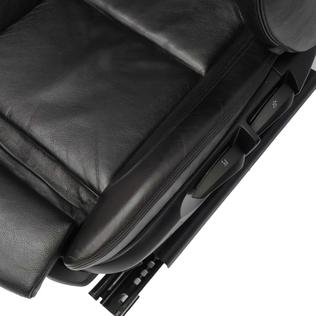 BMW E88 M Sport Sièges Intérieurs Chauffants en Cuir Noir Avant Gauche Droite - SKU E88 Front Seats Set - Numéro de pièce 