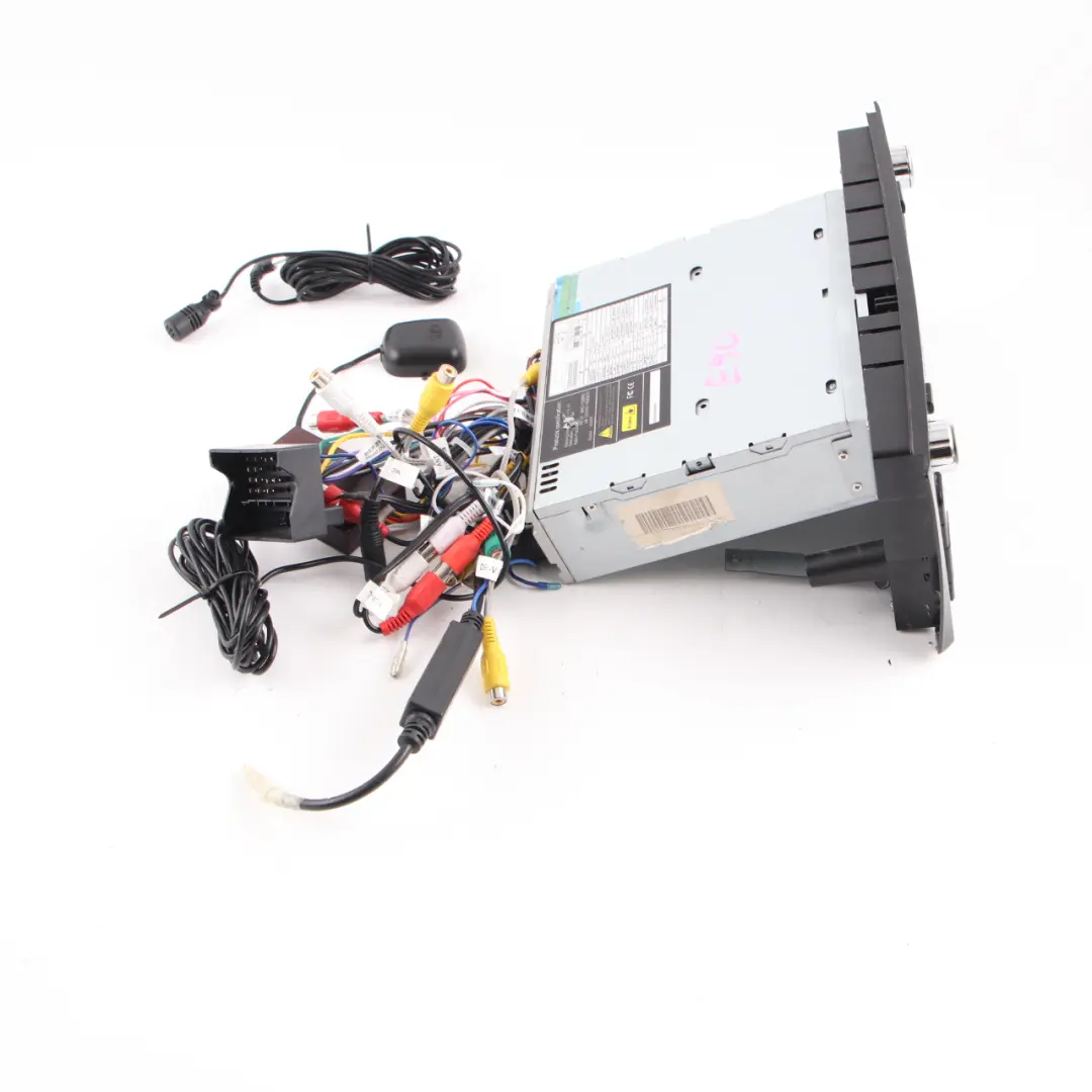 Principal Infoentretenimiento Reproductor Multimedia Navi Pantalla 7" BMW E90 - SKU E90-HEAD-UNIT - Número de pieza E90 ZYE90
