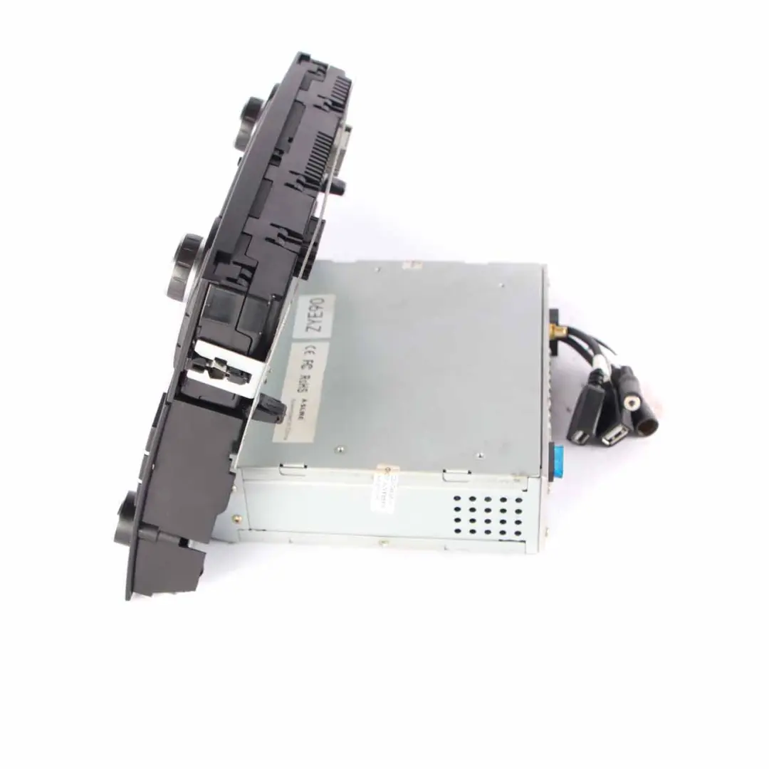 Radio Media BMW E90 E91 E92 Infotainment System Head Unit Navigation 7" Screen to with Part number E90 ZYE90 Radio Media BMW E90 E91 E92 Infotainment System Head Unit Navigation 7" Screen - SKU E90 ZYE90 - Part number E90 ZYE90