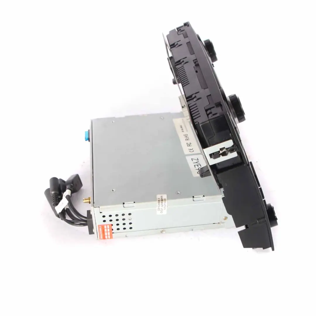 Radio Media BMW E90 E91 E92 Infotainment System Head Unit Navigation 7" Screen to with Part number E90 ZYE90 Radio Media BMW E90 E91 E92 Infotainment System Head Unit Navigation 7" Screen - SKU E90 ZYE90 - Part number E90 ZYE90