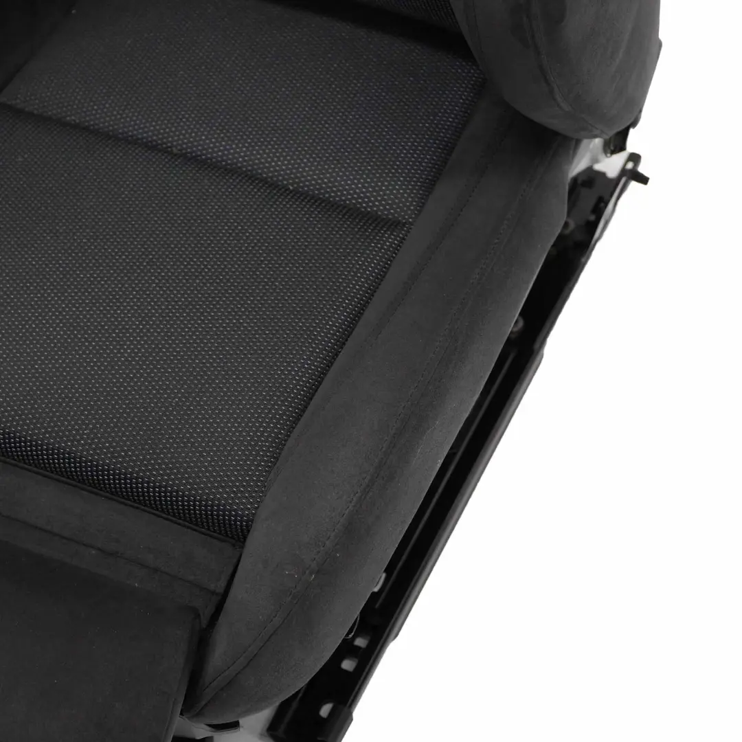 Sièges intérieurs tissu Alcantara et Sans Cartes Porte pour BMW M Sport à propos du numéro de pièce E90 LCI BMW M Sport Sièges intérieurs tissu Alcantara et Sans Cartes Porte - SKU E90 LCI M Sport Alcantara Seats-1 - Numéro de pièce E90 LCI