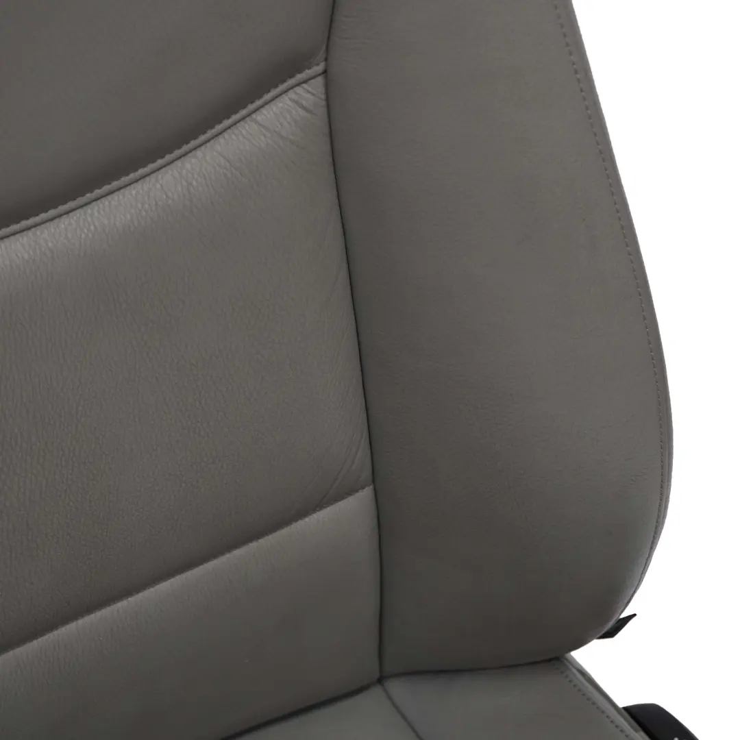 Sedili Grigi In Pelle Sedili Anteriori Posteriori Senza Pannelli per BMW E90 con numero di parte E90 Seats Grey Leather BMW E90 Sedili Grigi In Pelle Sedili Anteriori Posteriori Senza Pannelli - SKU E90-Seats-Grey-Leather - Numero di parte E90 Seats Grey Leather
