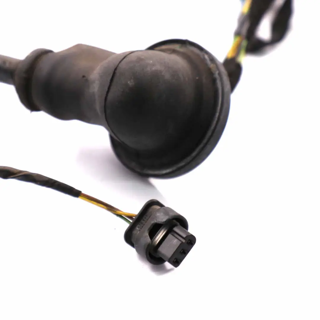 Set di cablaggi PDC Set posteriore completo per BMW N E91 E91N LCI con numero di parte E90 BMW N E91 E91N LCI Set di cablaggi PDC Set posteriore completo - SKU E90 Wiring Loom Set PDC rear - Numero di parte E90