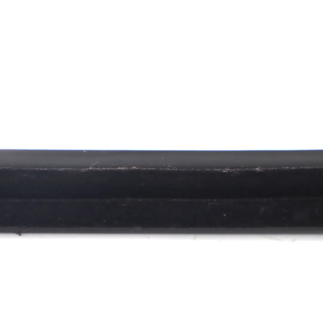 Joint d'étanchéité de vitre de portière arrière gauche pour Land Rover Freelander 2 à propos du numéro de pièce ELT500050 Land Rover Freelander 2 Joint d'étanchéité de vitre de portière arrière gauche - SKU ELT500050 - Numéro de pièce ELT500050