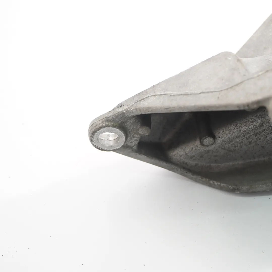 Supporto motore Supporto staffa Diesel per Nissan Qashqai J10 con numero di parte F6043000 Nissan Qashqai J10 Supporto motore Supporto staffa Diesel - SKU F6043000 - Numero di parte F6043000