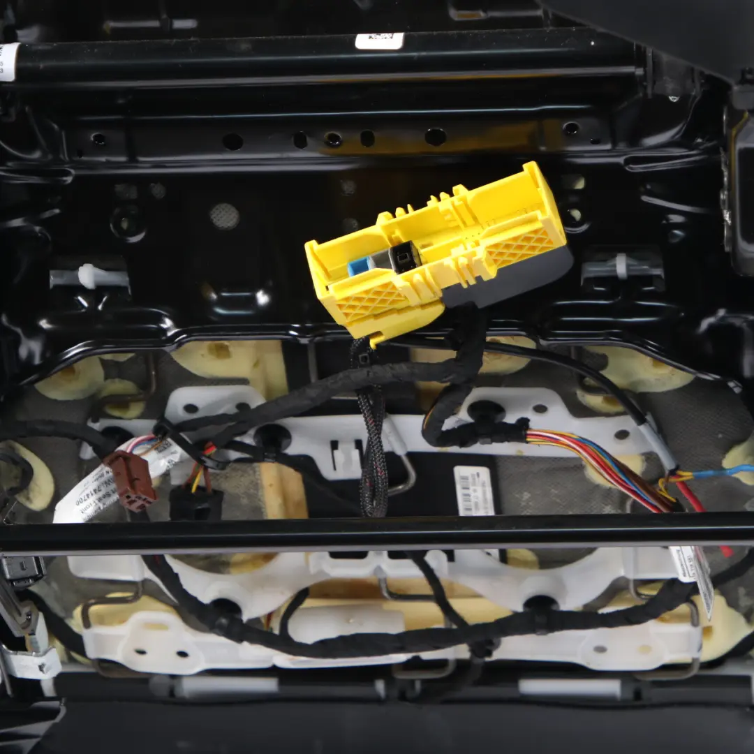 Fotele Przód Sport Skóra Vernasca Grzane do BMW G20 o numerze G20 G21 Sport Leather Front Seats BMW G20 Fotele Przód Sport Skóra Vernasca Grzane - SKU G20 G21 Sport Leather Front Seats - Numer Części G20 G21 Sport Leather Front Seats