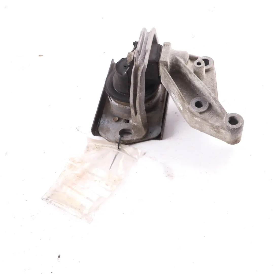 Support Mount Bracket Holder to Renault Trafic III Opel Vivaro B Engine with Part number GM93853920 Renault Trafic III Opel Vivaro B Engine Support Mount Bracket Holder - SKU GM93853920 - Part number GM93853920