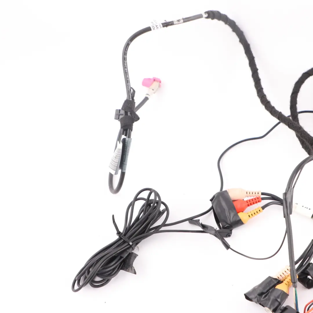 iDrive Interface Control Unit Camera Japan to BMW E60 E87 E90 New with Part number i-D Link F01 BMW E60 E87 E90 New iDrive Interface Control Unit Camera Japan - SKU i-D Link F01 - Part number i-D Link F01