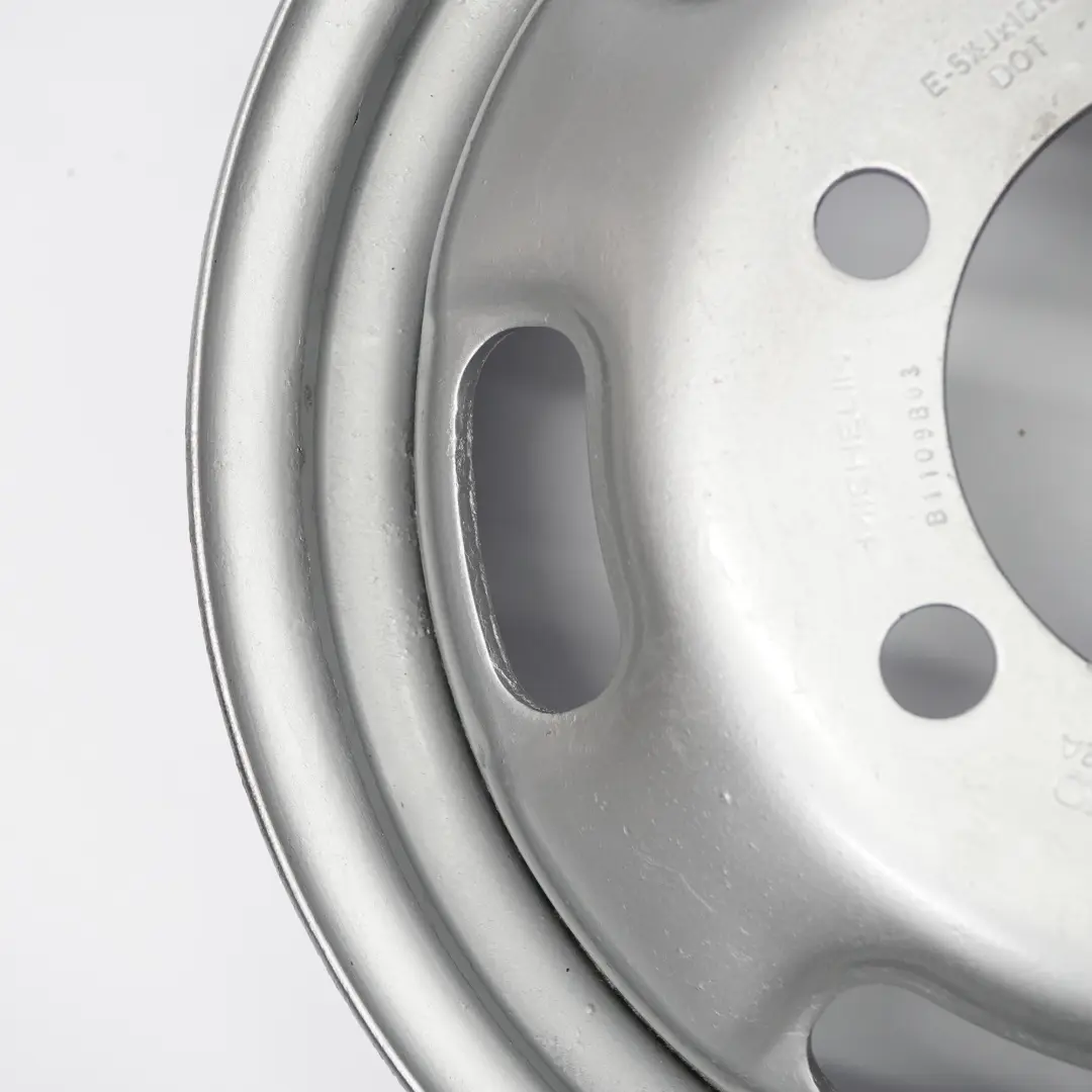 Iveco Daily Jante Acier 16" 5,5J ET:107 - SKU IV616012A - Numéro de pièce IV616012A