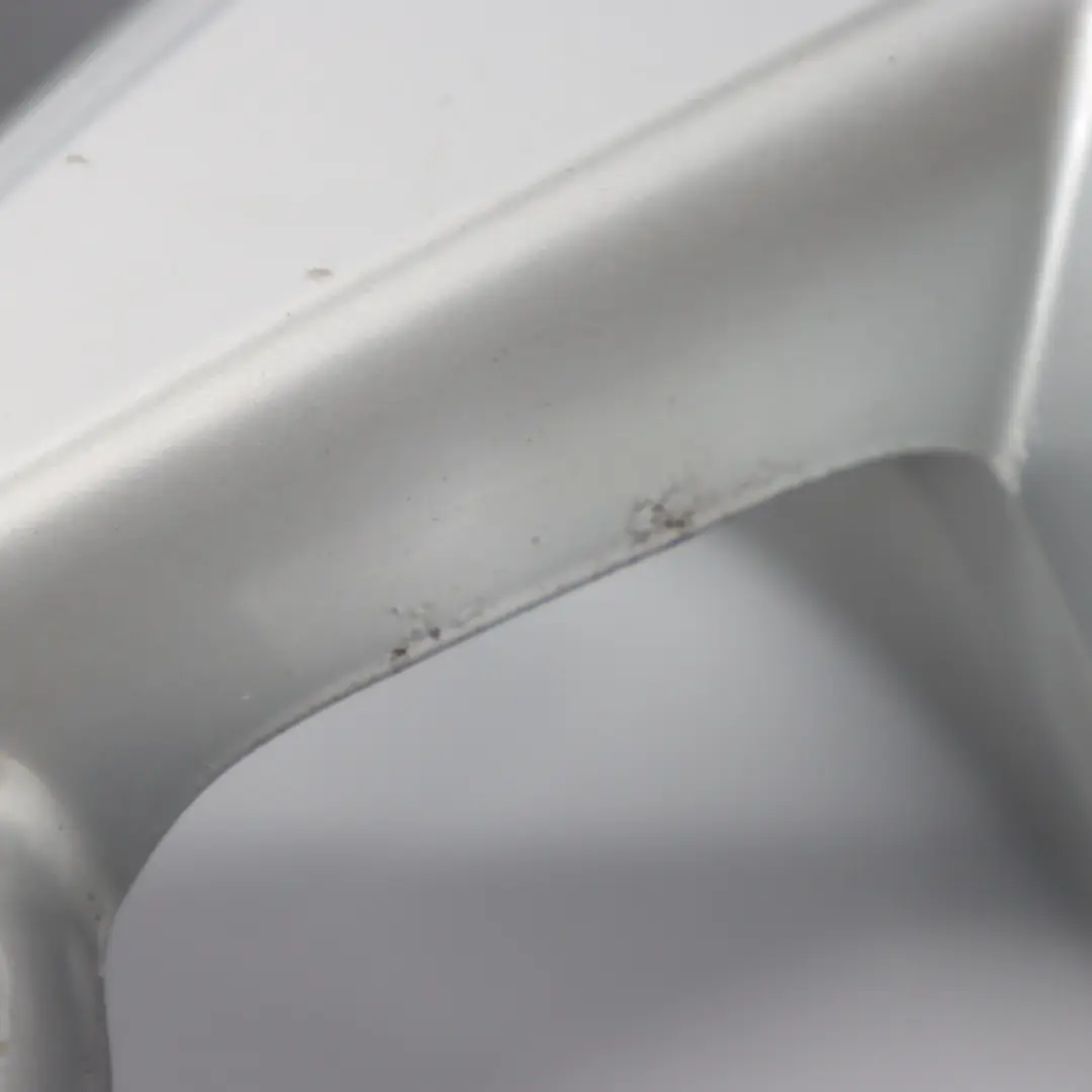 17" ET:40 6.5J Llanta de aleación plateada para Nissan Qashqai J10 con número de pieza JD110MB55 Nissan Qashqai J10 17" ET:40 6.5J Llanta de aleación plateada - SKU JD110MB55-1 - Número de pieza JD110MB55