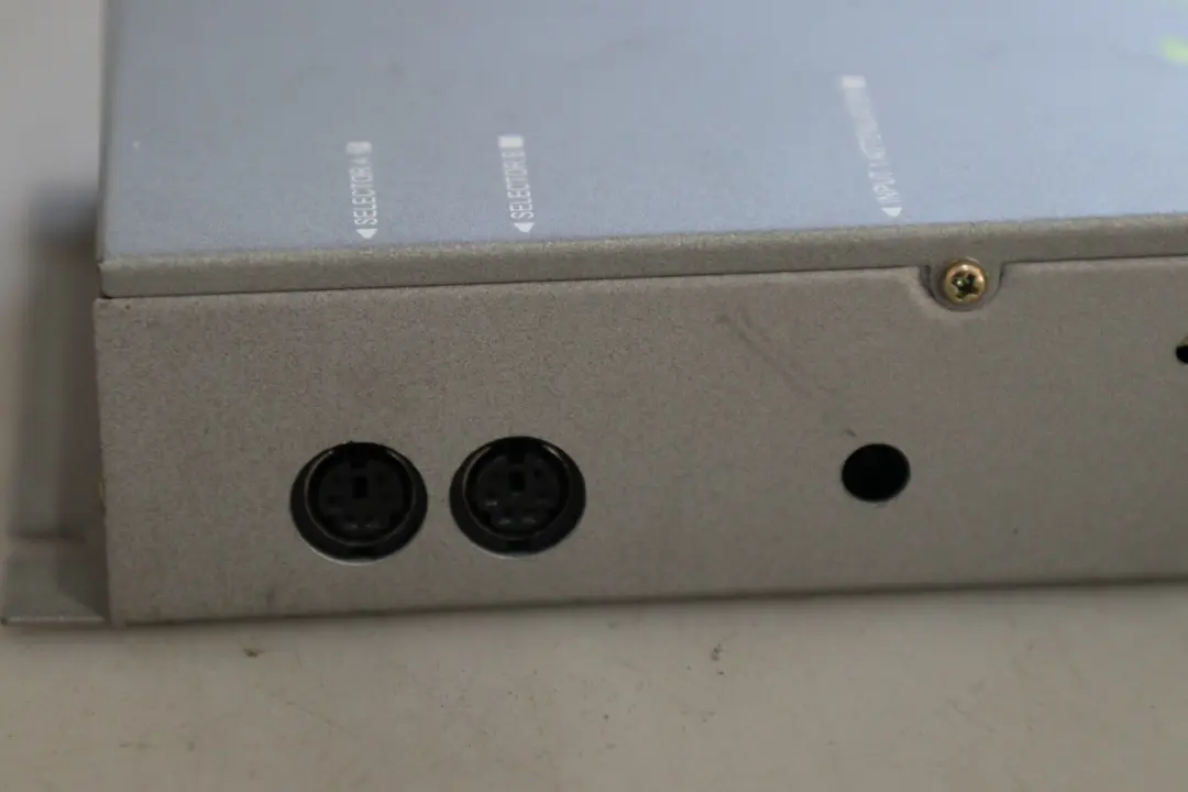  Genuine Alpine Video/Audio Stereo Switcher Selector 4:2 - SKU KCE-420V - Part number KCE-420V