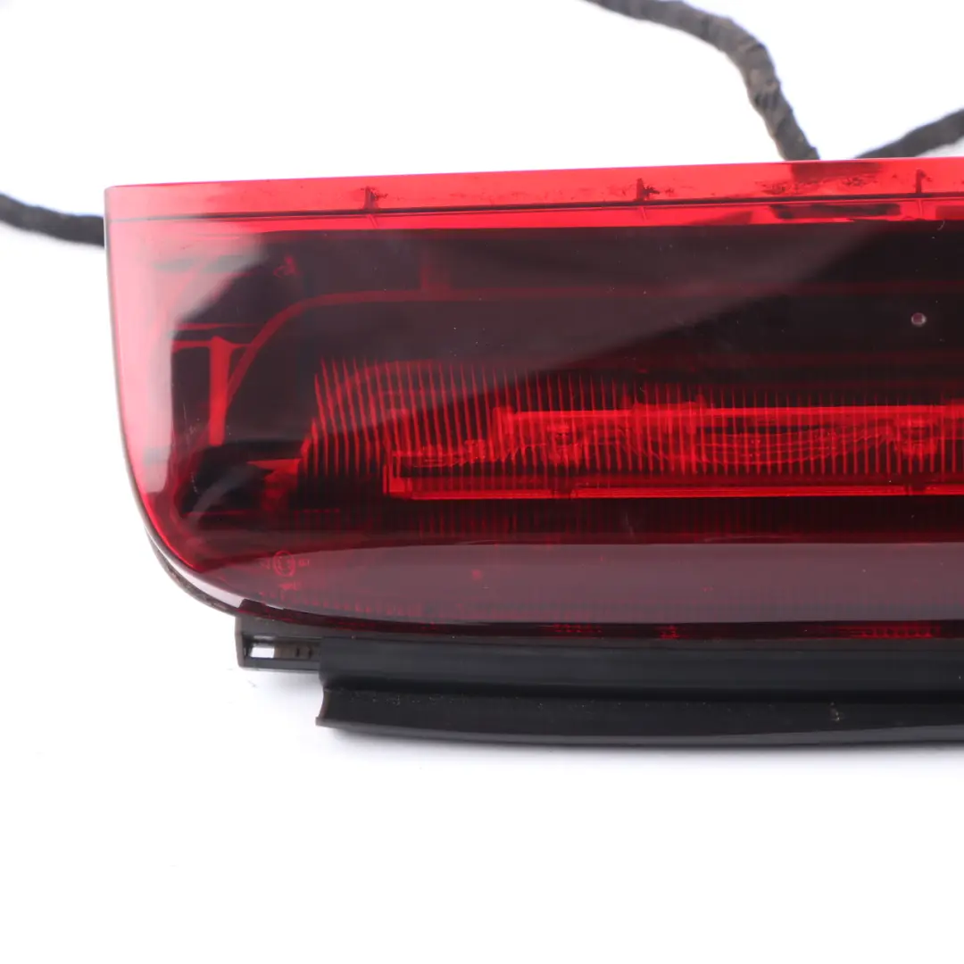 MK1 Hinten zusätzliche dritte Bremsleuchte Hohe Stufe leuchte 1251838 für Ford Ka mit Teilenummer L90003629 Ford Ka MK1 Hinten zusätzliche dritte Bremsleuchte Hohe Stufe leuchte 1251838 - SKU L90003629 - Teilenummer L90003629