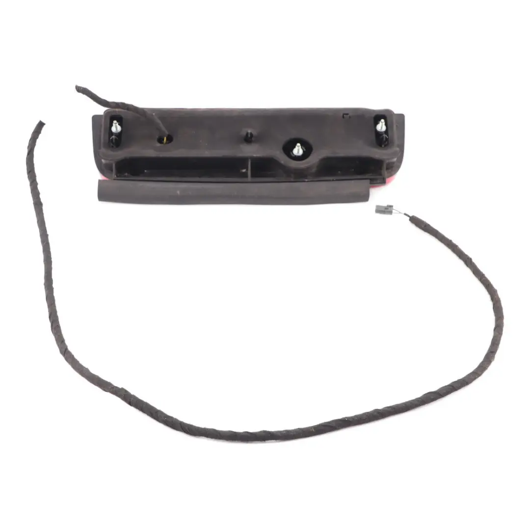 MK1 Hinten zusätzliche dritte Bremsleuchte Hohe Stufe leuchte 1251838 für Ford Ka mit Teilenummer L90003629 Ford Ka MK1 Hinten zusätzliche dritte Bremsleuchte Hohe Stufe leuchte 1251838 - SKU L90003629 - Teilenummer L90003629