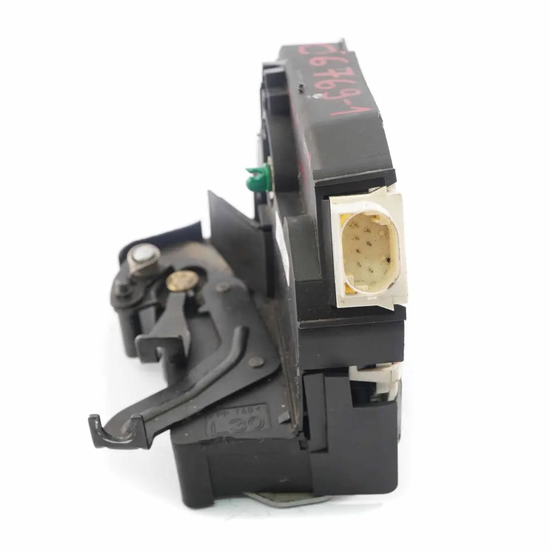  Door Lock Mini Cooper One R50 R52 R53 R56 R57 Right Latch Actuator O/S - SKU lhd-0556769-1 - Part number 0556769