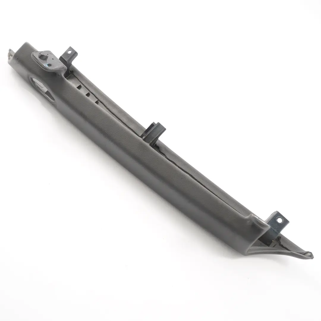 Cubre Rodilla Salpicadero Lado Pasajero Gris Oscuro para Mini Cooper R56 con número de pieza 2752845 Mini Cooper R56 Cubre Rodilla Salpicadero Lado Pasajero Gris Oscuro - SKU lhd-2752845 - Número de pieza 2752845