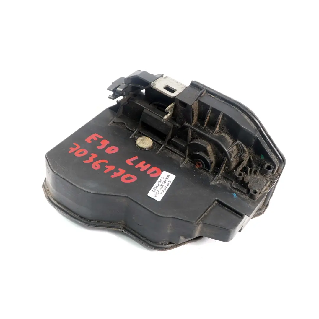 BMW E60 E87 E90 Puerta Delantera Derecha Actuador Pestillo - SKU lhd-7036170 - Número de pieza 7036170