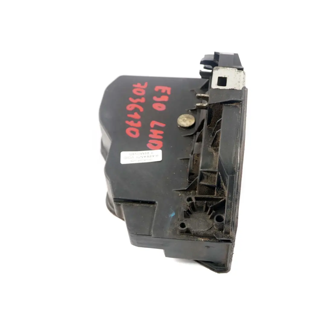 O/S Right Front Door Latch Actuator Catch to BMW 1 3 5 Series E60 E87 E90 with Part number 7036170 BMW 1 3 5 Series E60 E87 E90 O/S Right Front Door Latch Actuator Catch - SKU lhd-7036170 - Part number 7036170