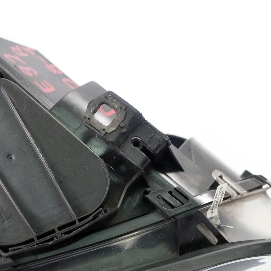 Faro delantero adaptable Lampara derecha 7160150 para BMW E60 E61 con número de pieza 7182508 BMW E60 E61 Faro delantero adaptable Lampara derecha 7160150 - SKU lhd-7182508-1 - Número de pieza 7182508