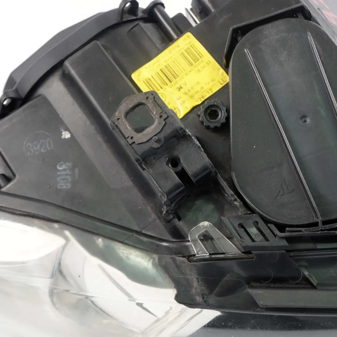 Faro delantero adaptable Lampara derecha 7160150 para BMW E60 E61 con número de pieza 7182508 BMW E60 E61 Faro delantero adaptable Lampara derecha 7160150 - SKU lhd-7182508-1 - Número de pieza 7182508