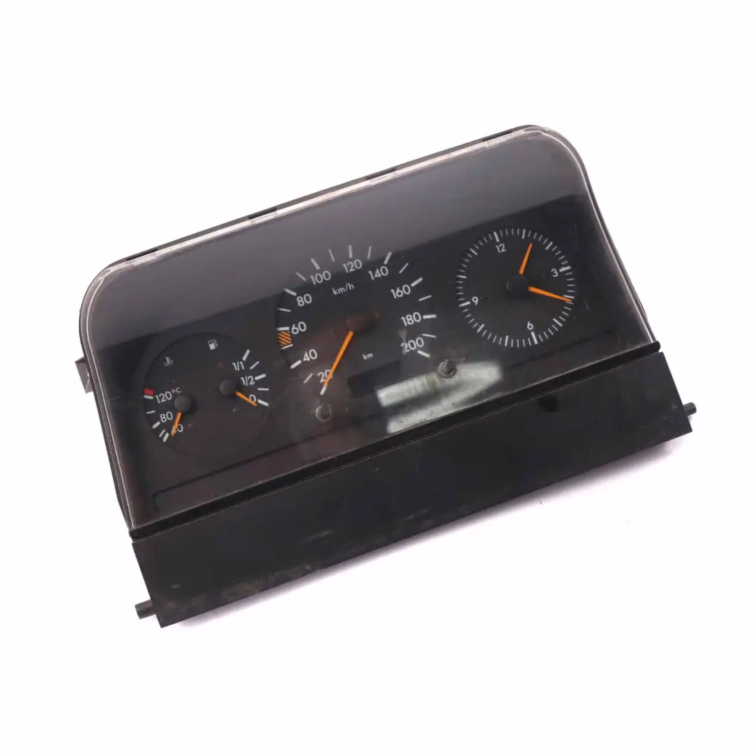 W901 W903 Diesel Tableau de bord Horloges Speedo Manuel pour Mercedes à propos du numéro de pièce A0005425301 Mercedes W901 W903 Diesel Tableau de bord Horloges Speedo Manuel - SKU lhd-A0005425301 - Numéro de pièce A0005425301