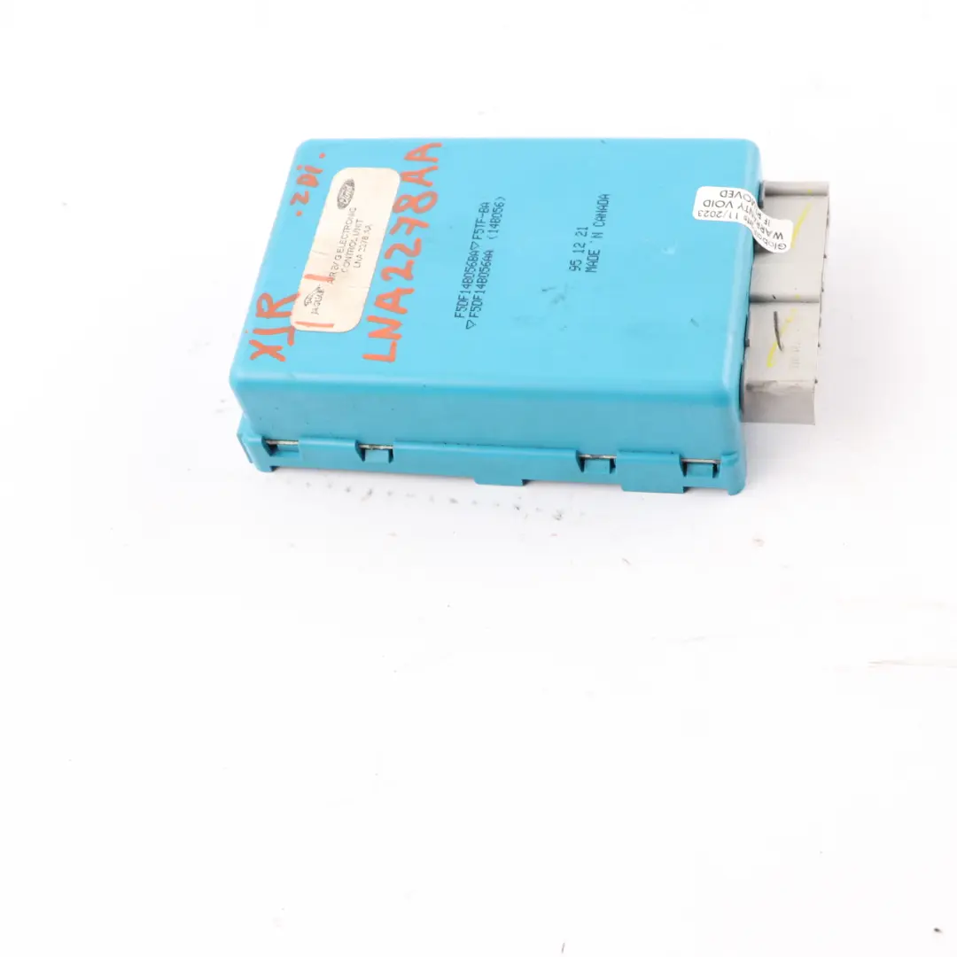Airbag Module Jaguar XJR XJ6 XJ12 Air Bag Control Unit ECU to with Part number LNA2278AA Airbag Module Jaguar XJR XJ6 XJ12 Air Bag Control Unit ECU - SKU LNA2278AA - Part number LNA2278AA
