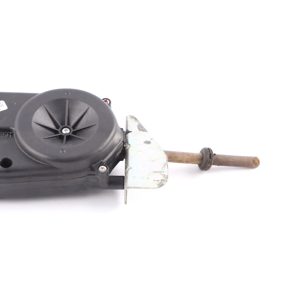 Jaguar XJ X308 XJR X300 Electric Antenna Aerial Radio Amplifier to with Part number LNA4120AA Jaguar XJ X308 XJR X300 Electric Antenna Aerial Radio Amplifier - SKU LNA4120AA - Part number LNA4120AA