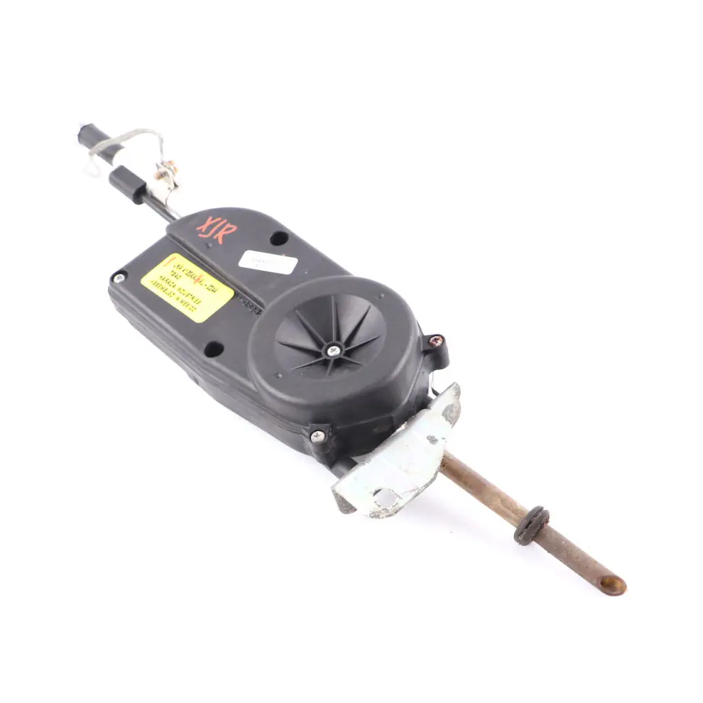 Jaguar XJ X308 XJR X300 Electric Antenna Aerial Radio Amplifier to with Part number LNA4120AA Jaguar XJ X308 XJR X300 Electric Antenna Aerial Radio Amplifier - SKU LNA4120AA - Part number LNA4120AA