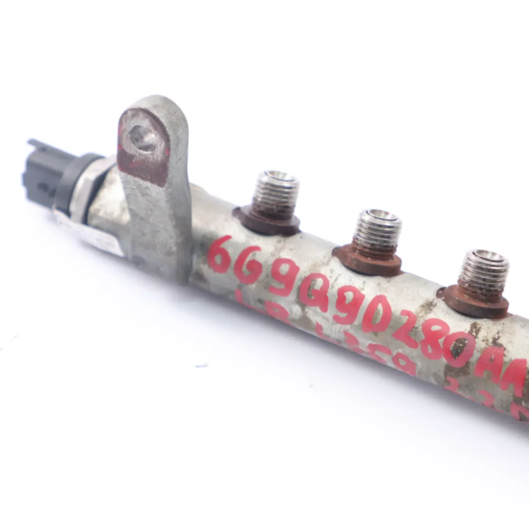 Land Rover Freelander 2 L359 2.2 Iniettore carburante Rail Iniezione 9656917280 - SKU LR001321 - Numero di parte LR001321