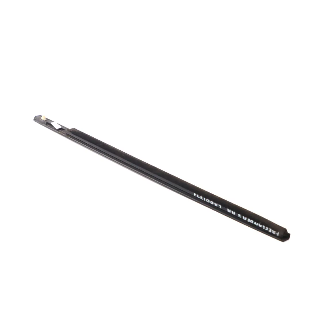 Land Rover Freelander 2 Striscia per la finestra della porta posteriore destro - SKU LR001737 - Numero di parte LR001737