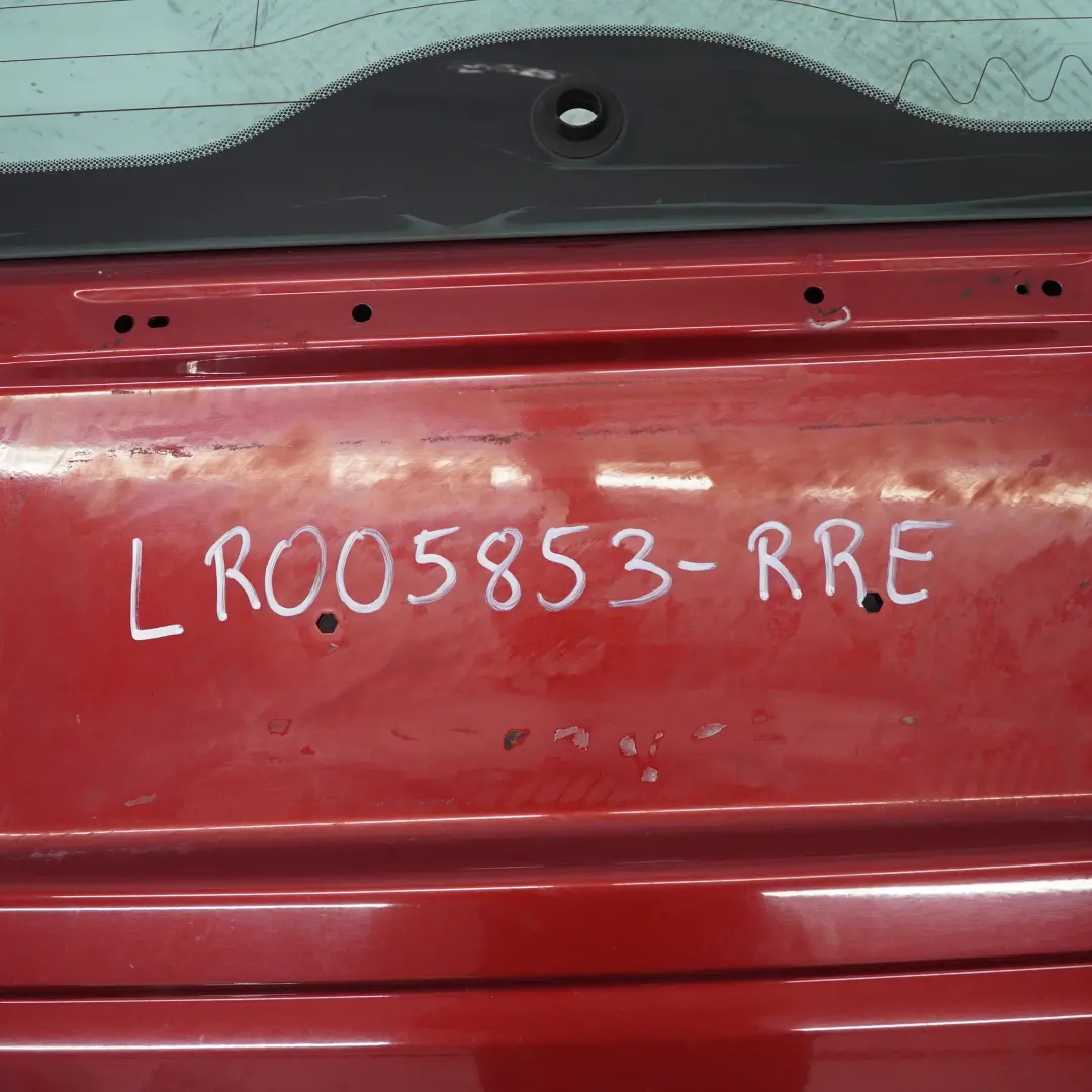 Klapa Bagażnika Rimini Red do Land Rover Freelander 2 o numerze LR005853 Land Rover Freelander 2 Klapa Bagażnika Rimini Red - SKU LR005853-RRE - Numer Części LR005853