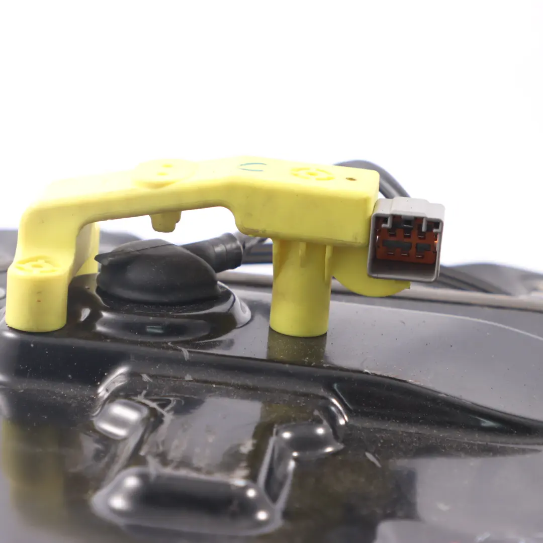 Lève-Vitre Porte Avant Gauche Moteur pour Land Rover Freelander 2 à propos du numéro de pièce LR006359 Land Rover Freelander 2 Lève-Vitre Porte Avant Gauche Moteur - SKU LR006359 - Numéro de pièce LR006359