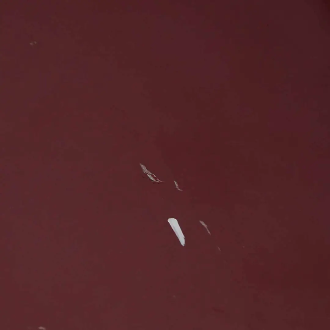 Maska Silnika Rimini Red do Land Rover Freelander 2 o numerze LR006693 Land Rover Freelander 2 Maska Silnika Rimini Red - SKU LR006693-RRE - Numer Części LR006693