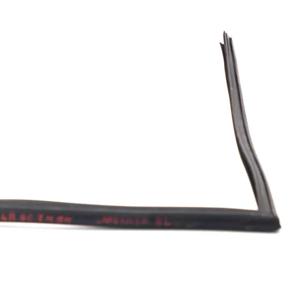 Window Gasket Seal Door Rear Left N/S Guide to Land Rover Freelander 2 with Part number LR007494 Land Rover Freelander 2 Window Gasket Seal Door Rear Left N/S Guide - SKU LR007494 - Part number LR007494