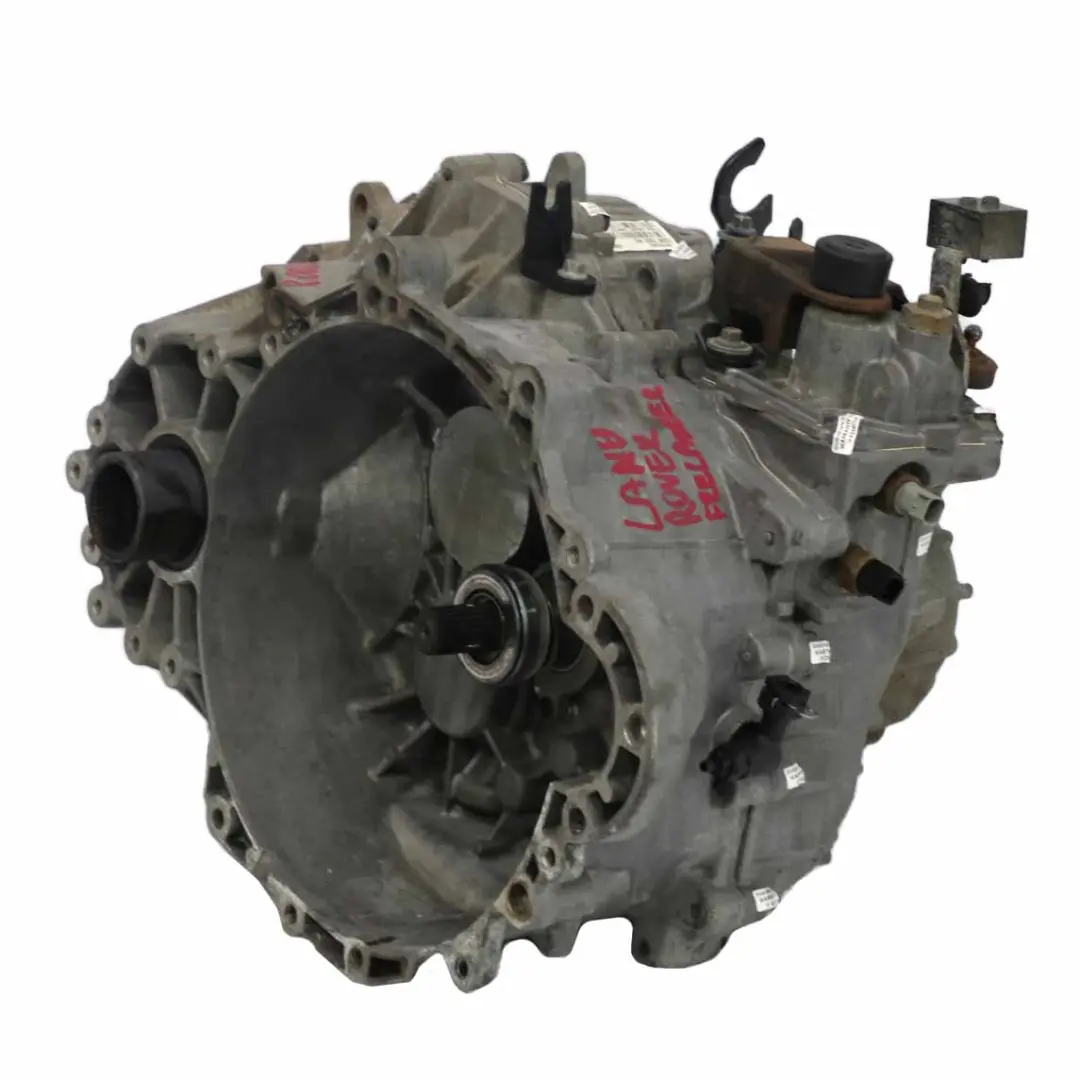 Gearbox Land Rover Freelander 2.2L DW12 6 Speed 7G9R-7002-HG WARRANTY to Manual with Part number LR008354 Manual Gearbox Land Rover Freelander 2.2L DW12 6 Speed 7G9R-7002-HG WARRANTY - SKU LR008354 - Part number LR008354