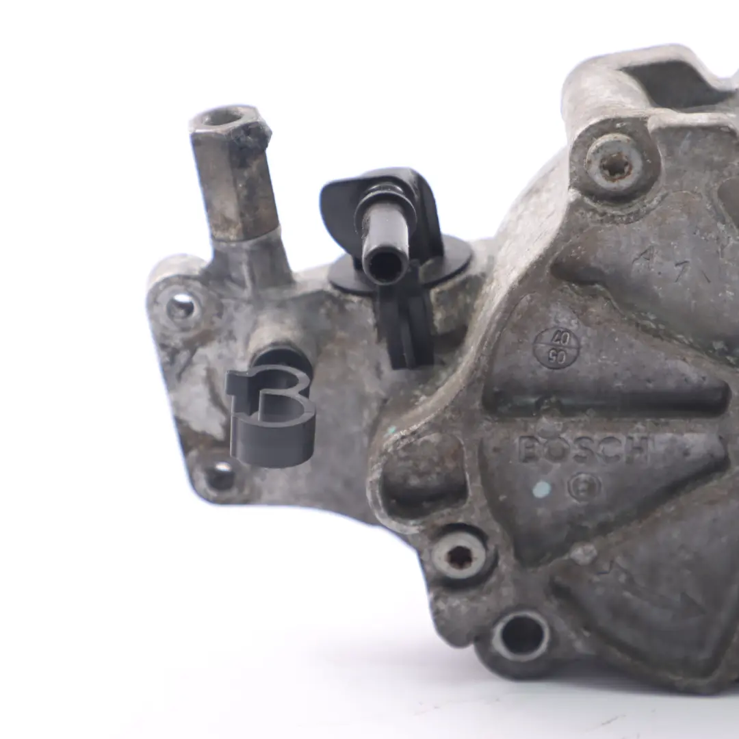 Land Rover Freelander 2 L359 2.2 Diesel Unterdruck pumpe 6G9Q2A451AC - SKU LR009674 - Teilenummer LR009674