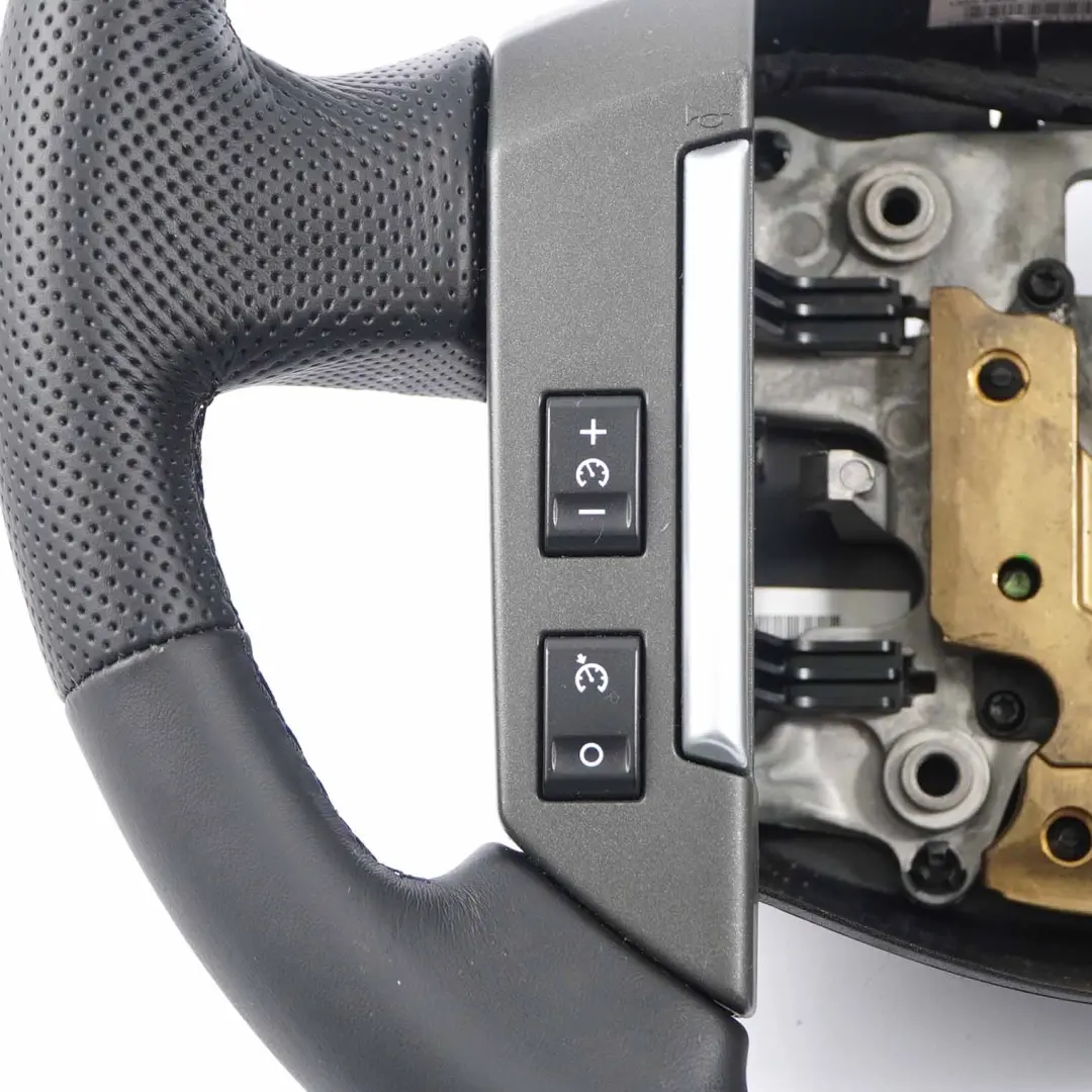 NEU Schwarzes Lederlenkrad Multifunktion für Land Rover Freelander 2 mit Teilenummer LR015338 Land Rover Freelander 2 NEU Schwarzes Lederlenkrad Multifunktion - SKU LR015338-1 - Teilenummer LR015338