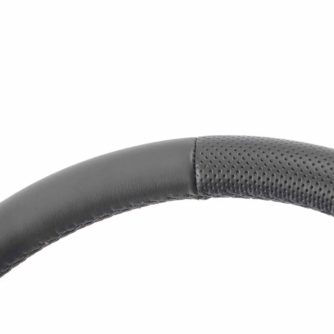 NOUVEAU Volant cuir noir multifonction pour Land Rover Freelander 2 à propos du numéro de pièce LR015338 Land Rover Freelander 2 NOUVEAU Volant cuir noir multifonction - SKU LR015338-1 - Numéro de pièce LR015338