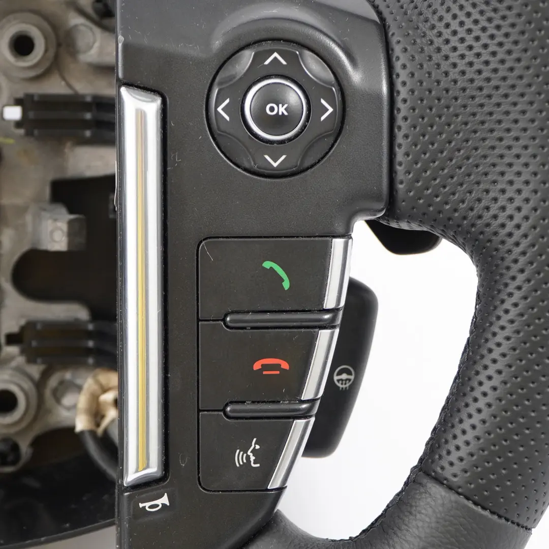 NUOVO Volante in Pelle Nera Multifunzione per Land Rover Range Rover Sport L320 con numero di parte LR016253-1 Land Rover Range Rover Sport L320 NUOVO Volante in Pelle Nera Multifunzione - SKU LR016253-1 - Numero di parte LR016253-1