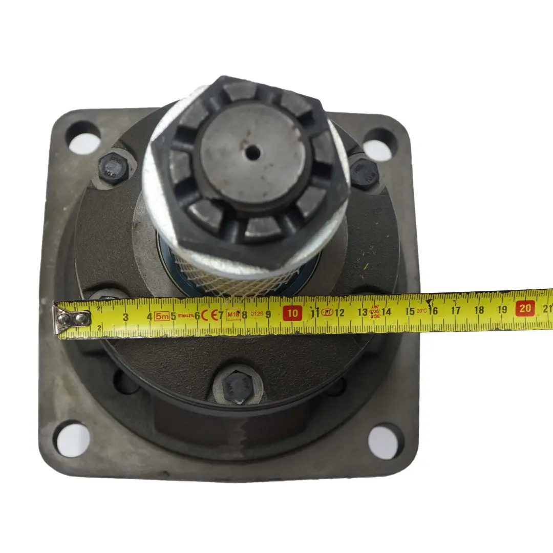M+S Hydraulic Gerotor Motore MV315 50mm Albero Mvw / Epmv-w 315 L?si per con numero di parte M+S Hydraulic MV315 M+S Hydraulic Gerotor Motore MV315 50mm Albero Mvw / Epmv-w 315 L?si - SKU M-S-HYDRAULIC-MV315 - Numero di parte M+S Hydraulic MV315