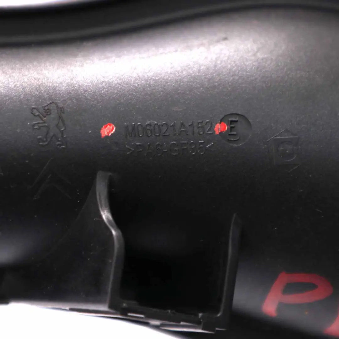  Tubo admisión aire Peugeot 5008 2.0 HDI Manguera conducto admisión - SKU M06021A152 - Número de pieza M06021A152