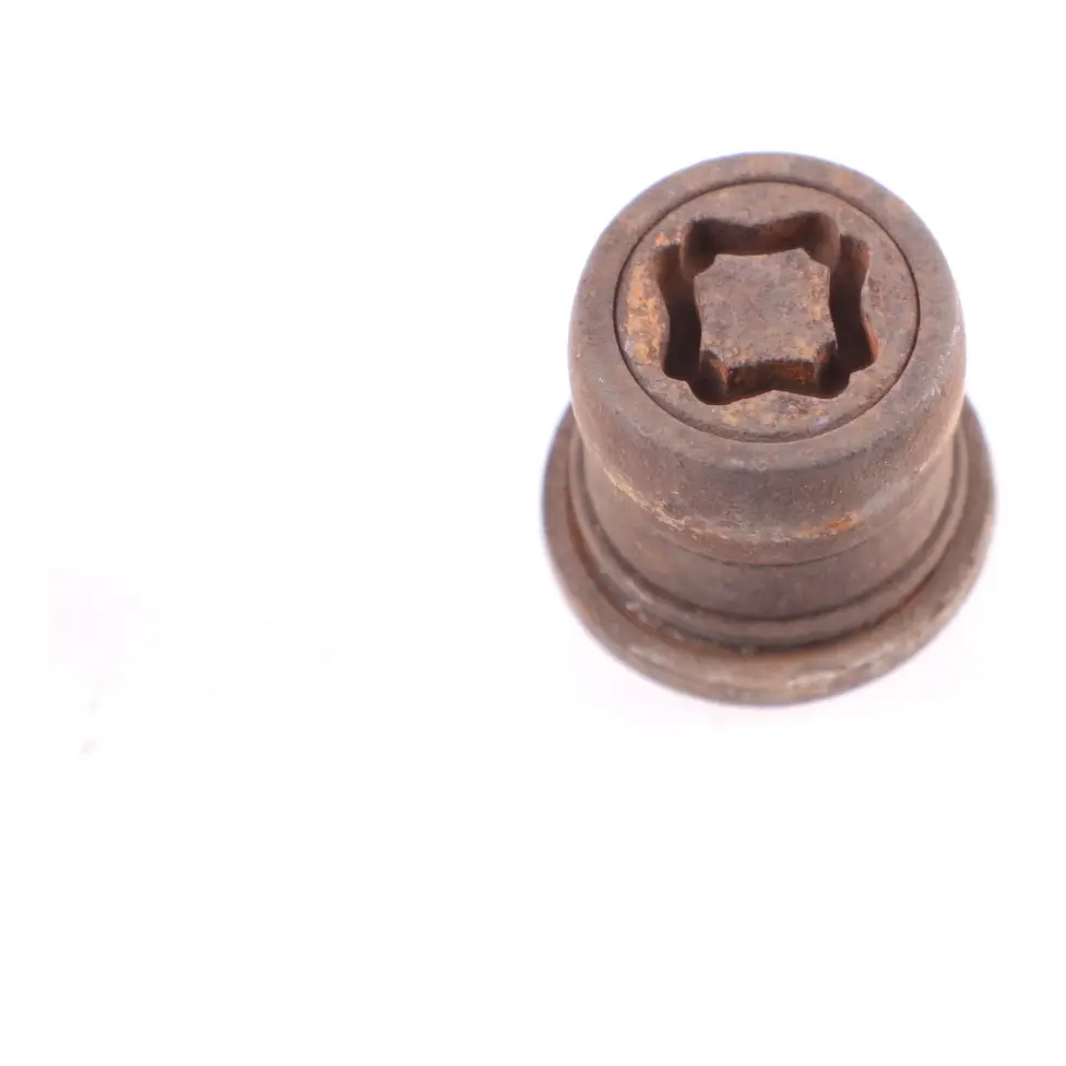 Mitsubishi Shogun Pajero Wheel Locking Bolt Locks Security Nut Set - SKU MB057635 - Part number MB057635