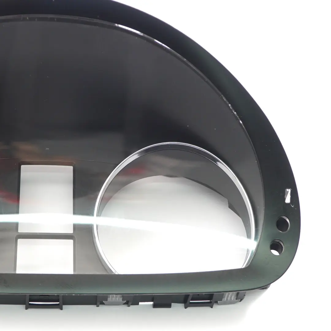 Mercedes W639 Ramka Szybka Osłona Licznika Wskaźników - SKU Mercedes W639 Speedo Glass - Numer Części Mercedes W639 Speedo Glass
