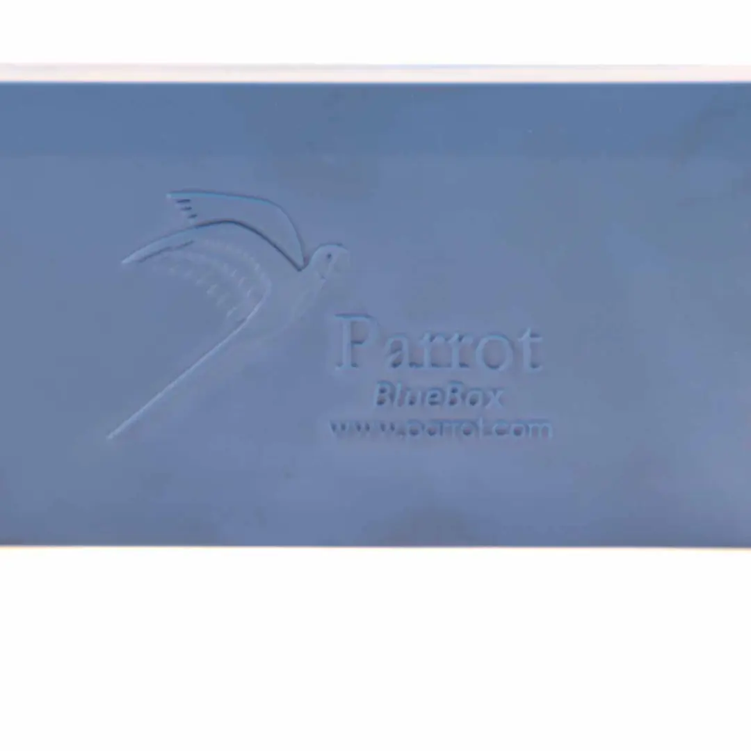 Parrot Bluetooth Hands-free Connection Control Unit Module BlueBox to with Part number MKi9000 Parrot Bluetooth Hands-free Connection Control Unit Module BlueBox - SKU MKi9000 - Part number MKi9000