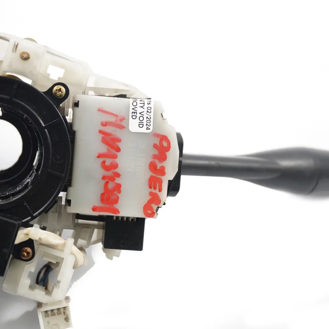 Lenksäule Cluster Wischer Schalter Stiel für Mitsubishi Shogun Pajero mit Teilenummer MN134591 Mitsubishi Shogun Pajero Lenksäule Cluster Wischer Schalter Stiel - SKU MN134591 - Teilenummer MN134591
