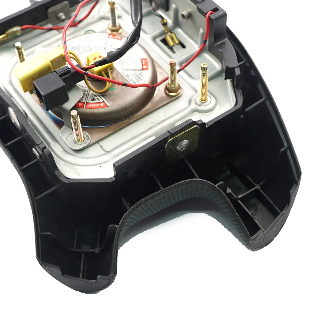 Mitsubishi Shogun Pajero Steering Wheel Air Module Driver's Side - SKU MR510985X1 - Part number MR510985X1