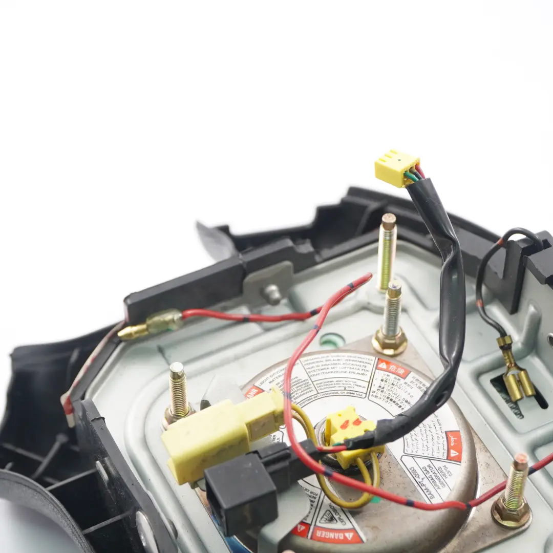 Montero Volante Módulo Aire Lado Conductor para Mitsubishi Shogun con número de pieza MR510985X1 Mitsubishi Shogun Montero Volante Módulo Aire Lado Conductor - SKU MR510985X1 - Número de pieza MR510985X1