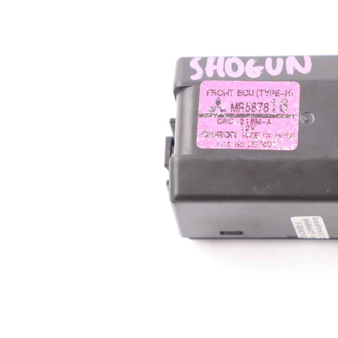 Front Fuse Box Relay Control Unit Module ECU to Mitsubishi Shogun with Part number MR587816 Mitsubishi Shogun Front Fuse Box Relay Control Unit Module ECU - SKU MR587816 - Part number MR587816