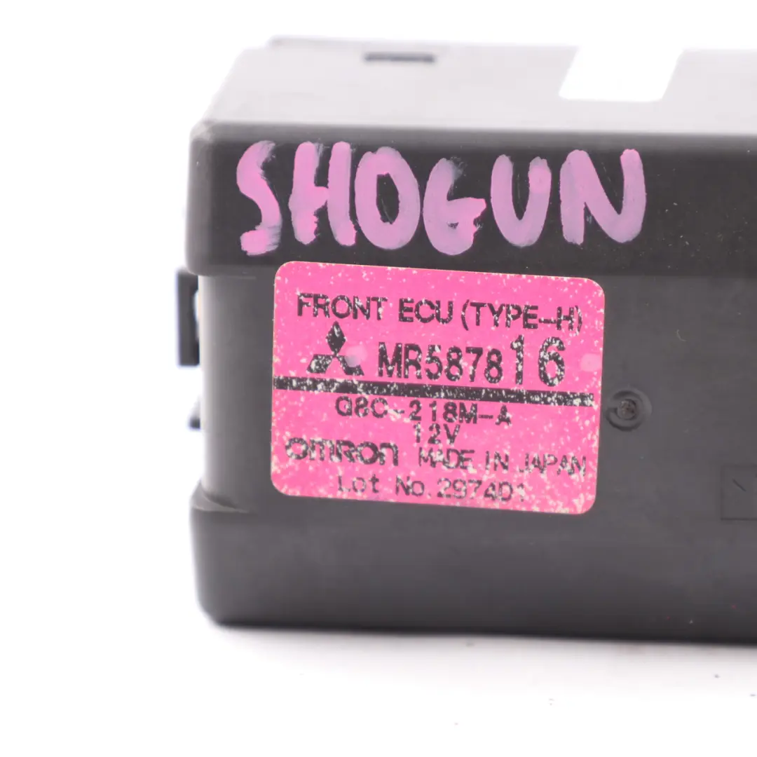 Front Fuse Box Relay Control Unit Module ECU to Mitsubishi Shogun with Part number MR587816 Mitsubishi Shogun Front Fuse Box Relay Control Unit Module ECU - SKU MR587816 - Part number MR587816