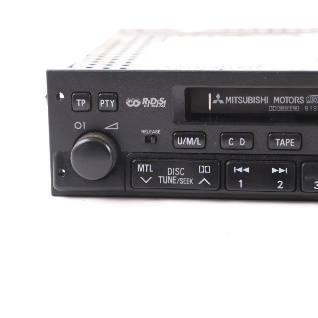 Mitsubishi Shogun Pajero Cassette Player Radio Stereo Audio Tape Player - SKU MZ312719 - Part number MZ312719